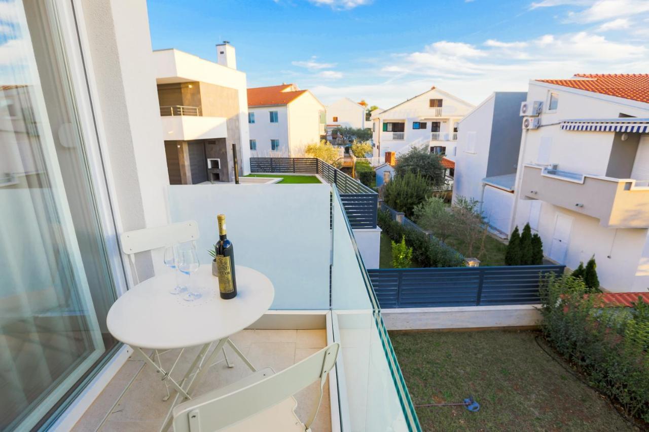 Villa Astoria Biograd Na Moru Exterior foto